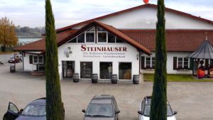 Distillery Steinhauser moneo II – 利用ifm传感器和moneo实现酒厂数字化